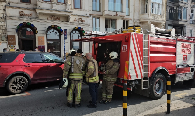 Beyoğlu'nda otelde yangın paniği