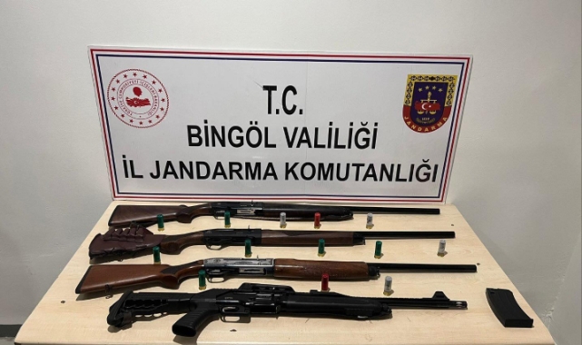 Bingöl’de 4 adet av tüfeği ele geçirildi