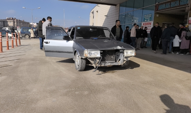 Bursa'da 12 yaşındaki çocuk elektrikli bisikletiyle otomobilin altında kaldı