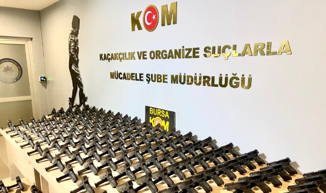 Bursa'da dev operasyon! Yüzlerce ele geçirildi...