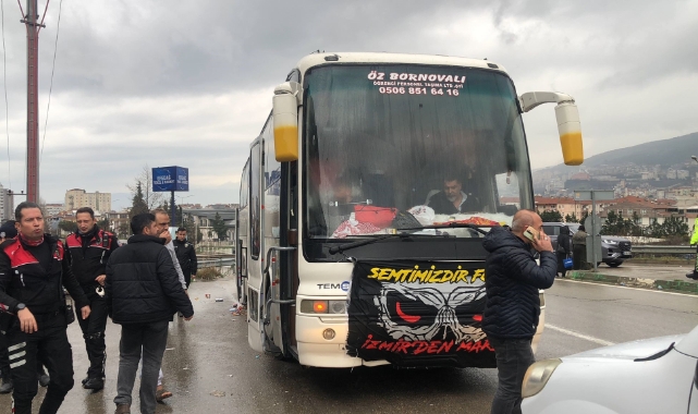 Bursa'da Galatasaray ve Göztepe taraftarları birbirine girdi!