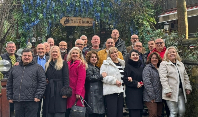 Bursa'da lise arkadaşları 40 yıl sonra buluştu