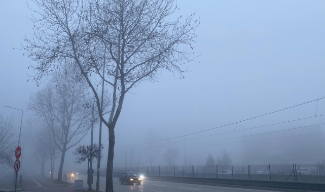 Bursa sis altında! Trafikte göz gözü görmüyor...