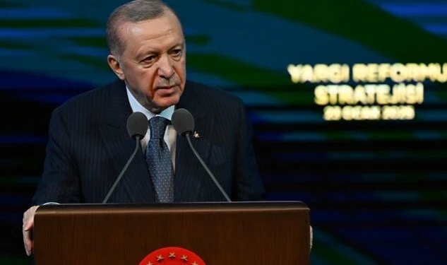 Cumhurbaşkanı Erdoğan: Kimse yargı camiamıza parmak sallayamaz