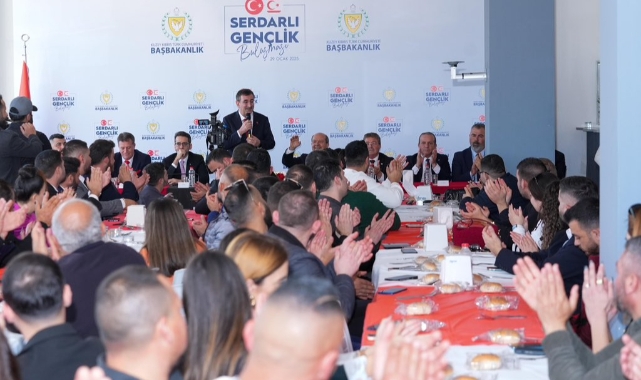 Cumhurbaşkanı Yardımcısı Yılmaz KKTC'de gençlerle buluştu