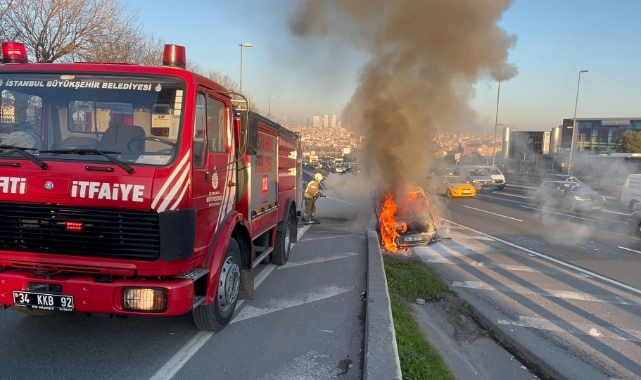 E-5’te seyir halindeki araç alevlere teslim oldu