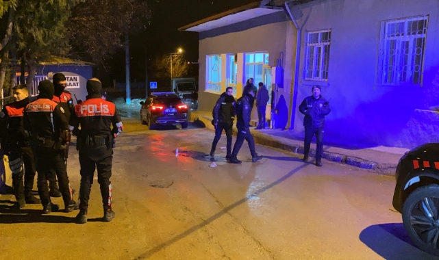 Elazığ'da bıçaklı ve silahlı kavgada 2 yaralı!