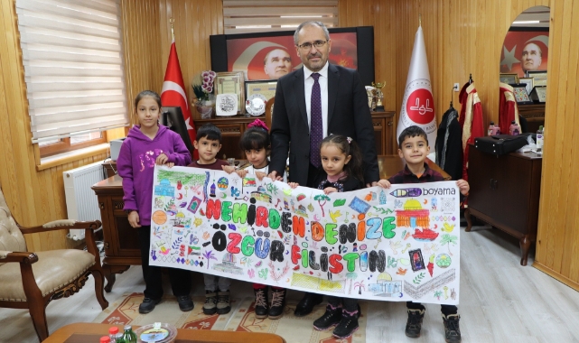 Elazığ’da öğrencilerden Filistin'e destek