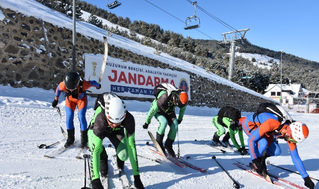 Erzurum’da dağ kayağı heyecanı