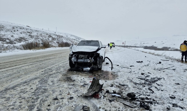 Erzurum'da trafik kazası: 2 ölü