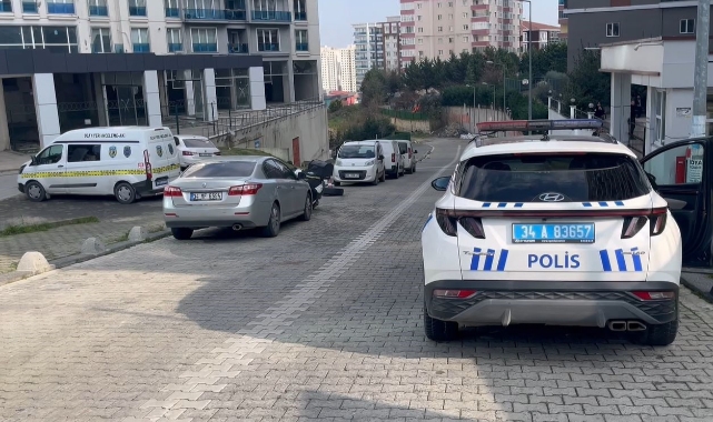 Esenyurt'ta önce dinî nikahlı eşini bıçakladı, ardından kayınpederini vurdu