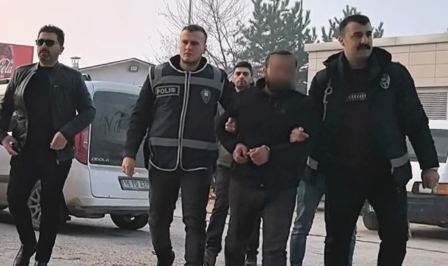 Evi kundaklayıp jandarmaya 24 saat direnen şahıs tutuklandı