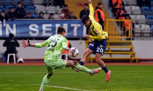 Fenerbahçe Kasımpaşa'yı 3-0 mağlup etti