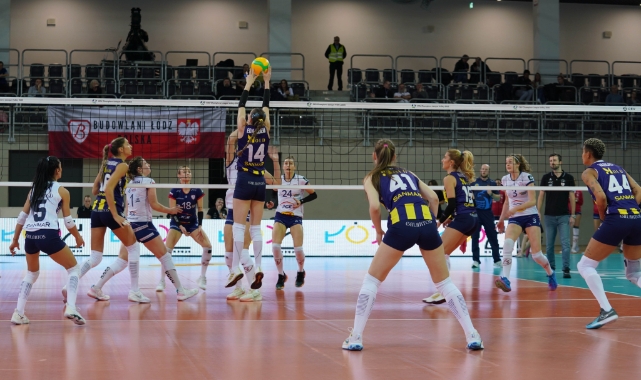 Fenerbahçe Medicana CEV Şampiyonlar Ligi’nde çeyrek finalde