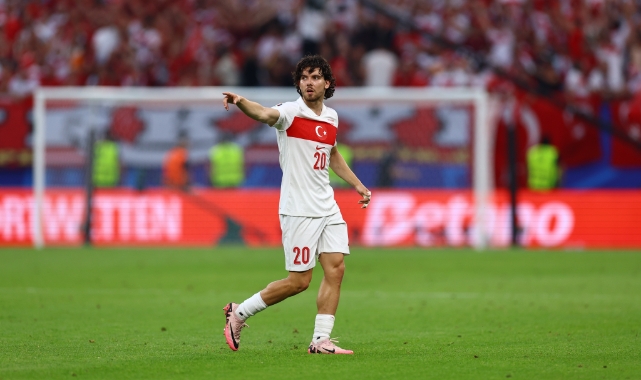 Milli futbolcu Ferdi Kadıoğlu ameliyat oldu
