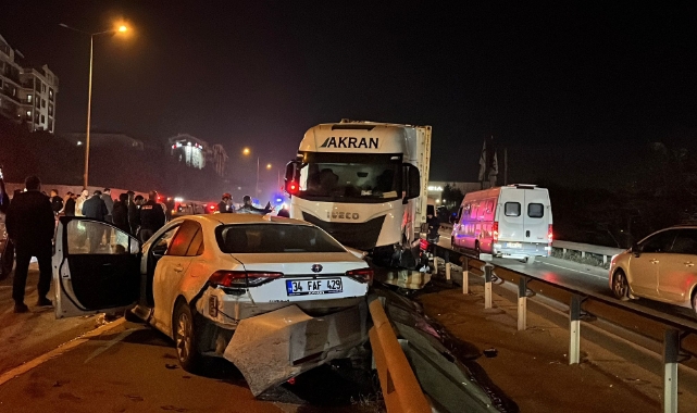 Gebze'de zincirleme trafik kazası! Yaralılar var