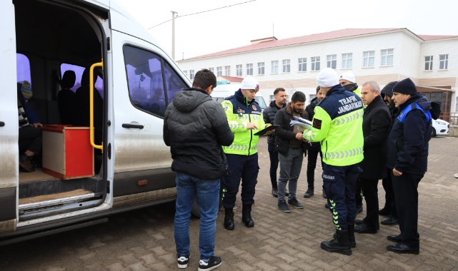 Güroymak’ta öğrenci servisleri denetlendi