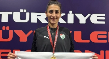 Bursasporlu sporcu Hatice Kübra İlgün Türkiye Şampiyonu!