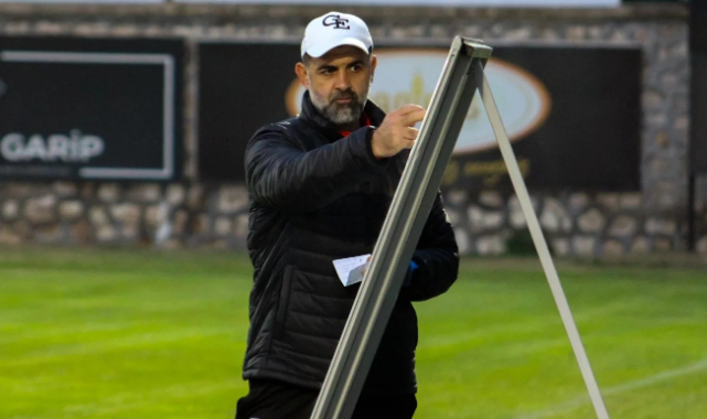Karacabey Belediyespor'da teknik direktör ilk devreyi değerlendirdi