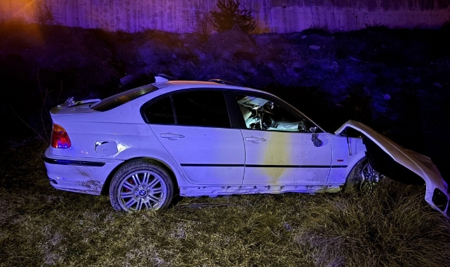 Kastamonu'da otomobil şarampole uçtu: 2 yaralı