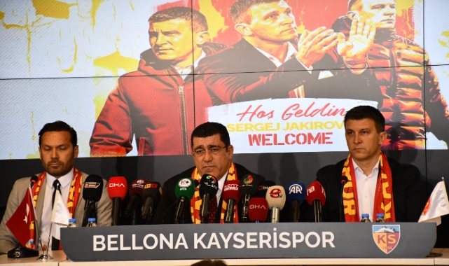 Kayserispor, Sergej Jakirovic ile 1.5 yıllık sözleşme imzaladı