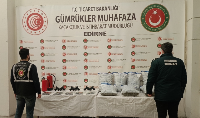 Kilolarca uyuşturucuyu bakın nereye saklamışlar!