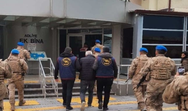 Kütahya'da JASAT aranan 98 şahsı yakaladı