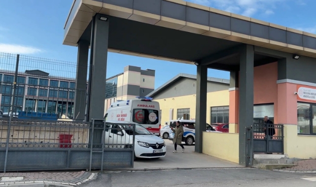 Lise öğrencisi sınıf arkadaşı tarafından okulda bıçaklandı