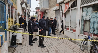 Malatya'da hamur makinesine takılan atkı sonu oldu