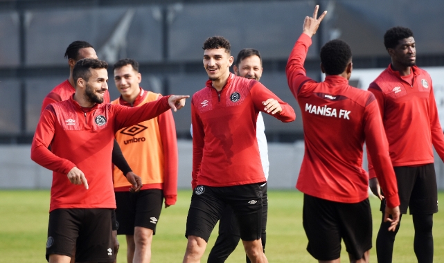 Manisa FK Ümraniyespor maçı hazırlıklarını sürdürdü