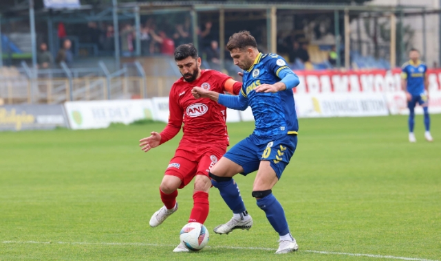 Menemen FK zirve iddiasını sürdürüyor