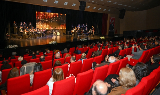 Mersin'de 'Bir Hoş Seda' konseri düzenlendi