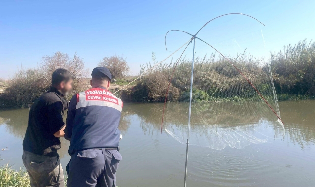 Mersin'de usulsüz avlanan şahıslara para cezası!