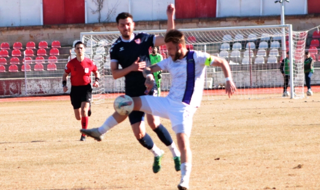 Nevşehir Belediye Spor, Türk Metal 1963 Spor ile berabere kaldı