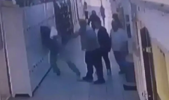 Öğretmeni yumruklayan veliye bakın ne cezası verildi!