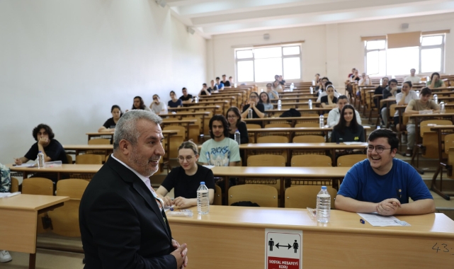 ÖSYM Başkanı açıkladı! Sağlık sorunu olan adaylara kolaylık