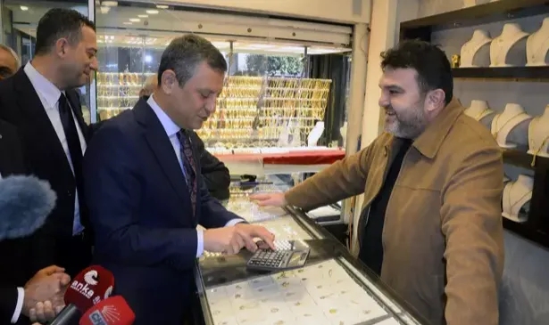 Özgür Özel, kent esnafını ziyaret etti