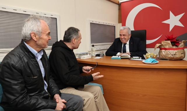 ‘Şadi Başkan Mahallende Söz Sende’ buluşması İhsaniye Mahallesi'nde yapıldı