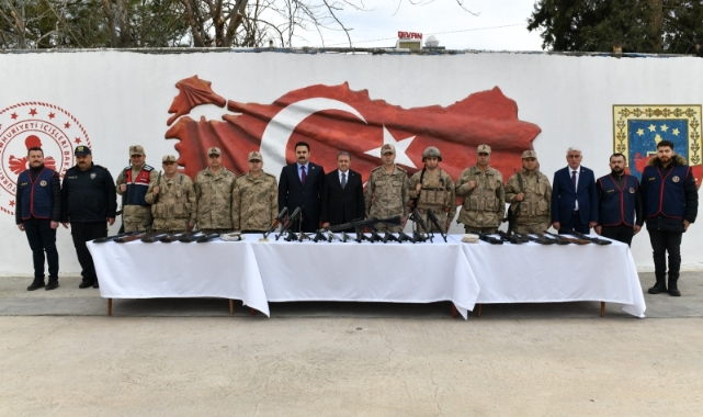 Şanlıurfa'da silah kaçakçılığına 22 gözaltı