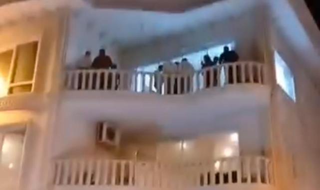 Sarıyer'de yılbaşı partisine polis baskını!