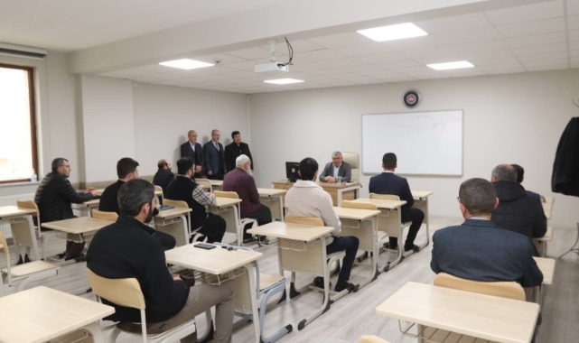 Sivas’ta ezanı güzel okuma kursu açıldı