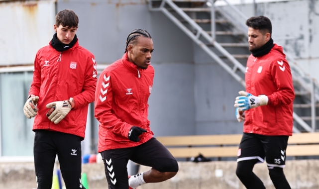 Sivasspor'un Kayserispor mesaisi başladı