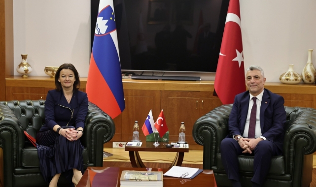 Ticaret Bakanı Bolat, Slovenya Başbakan Yardımcısı ile bir araya geldi