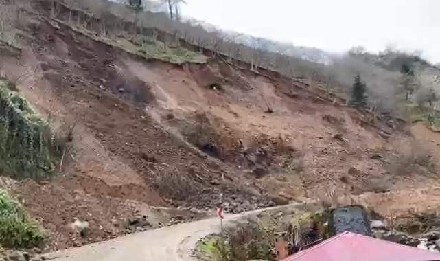 Trabzon'da sağanak sırasında heyelan meydana geldi
