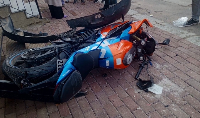 Uşak'taki kazada motosiklet sürücüsü hayatını kaybetti
