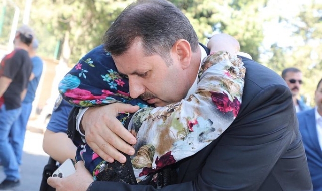 Vali Ayhan'ın acı günü