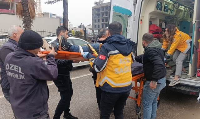 Adıyaman'da araç otobüsle çarpıştı! 1 yaralı
