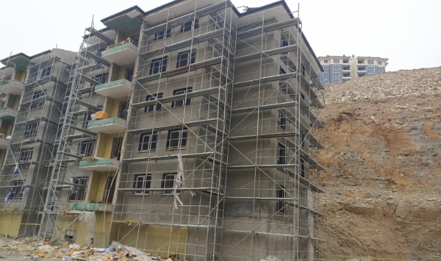 Adıyaman'da inşaattan düşen işçi ağır yaralandı
