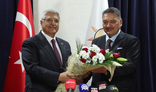AK Parti'de Mali ve İdari İşler Başkanı Öğütken görevi devraldı