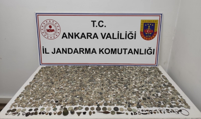 Ankara’da 3 milyon liralık tarihi eserler ele geçirildi